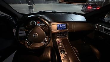 Aston Martin: Jaguar XF: 2012 г., 2.2 л, Автомат, Бензин, Седан — 10