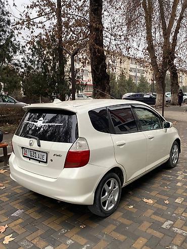 Honda: Honda Fit: 2003 г., 1.5 л, Автомат, Бензин, Хэтчбэк — 2