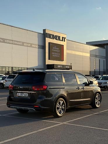 sedona: Kia Carnival: 2018 г., 2.2 л, Автомат, Бензин, Минивэн — 5