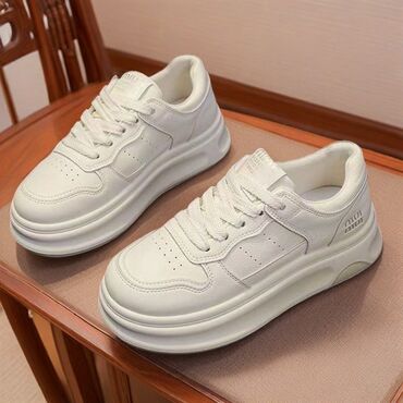 Women's Sneakers and athletic shoes: Спорттук бут кийим