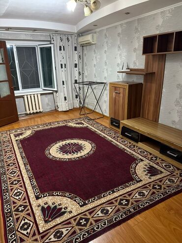срочно продаётся 1 комнатная квартира в районе ошского рынка по улице кенсуйская 17: Адрес : Ул. Камчыбека Шакирова 30 на против парка Ататюрк