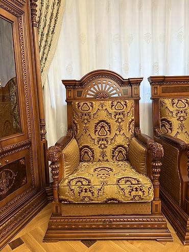 Qonaq otağı dəstləri: Masa və oturacaqlar — 9