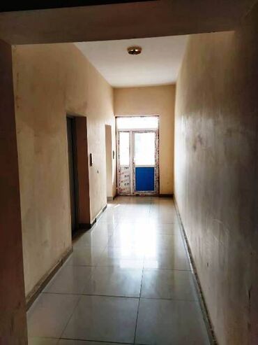 Yeni tikili: 3 otaqlı, Yeni tikili, m. Həzi Aslanov, 120 kv. m — 18