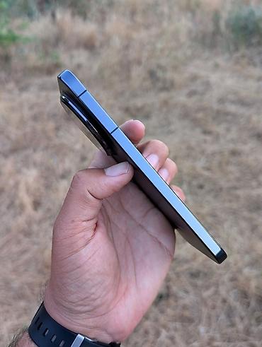 Уюлдук телефондор жана аксессуарлар: Huawei Mate 70 Pro, Колдонулган, 512 ГБ, түсү - Кара, 2 SIM — 3