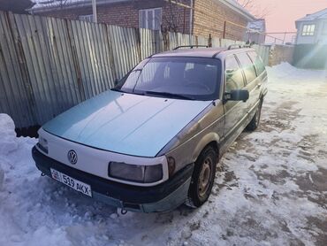 Volkswagen: Volkswagen Passat: 1988 г., 1.8 л, Механика, Бензин, Универсал