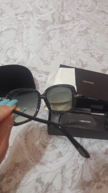 Eynəklər: Tom Ford eynek — 3