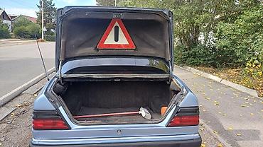 сукутер арзан: Mercedes-Benz W124: 1990 г., 2 л, Кол менен иштөөчү, Бензин, Седан — 6