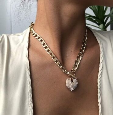 Ogrlice: Ogrlice 1500 — 26