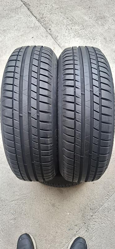 tomos puch: Prodajem 2kom polovne letnje auto gume dimenzije 185 65 R15 Riken — 1