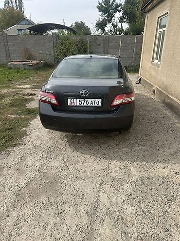 Toyota: Toyota Camry: 2010 г., 2.5 л, Автомат, Бензин, Седан — 2