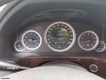Mercedes-Benz: Mercedes-Benz E 250: 1.8 l. | Λιμουζίνα — 10