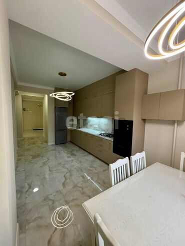 Продажа квартир: 3 комнаты, 124 м², 2 этаж — 3