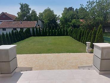 Kuće na prodaju: 380 kv. m, 8 soba — 9