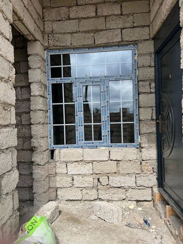 Plastik pəncərələr: Ağ rəngli plastik pəncərəler 1kv 55 manat
qapılar 90 manat — 21