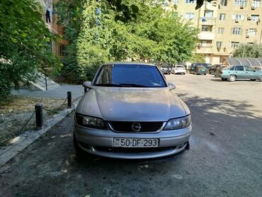 Opel: Opel Vectra: 0.2 l | 1999 il | 394271 km Hetçbek