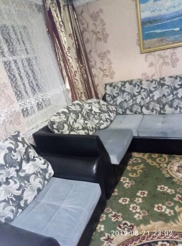 угловой диван трансформер с креслом: Трансформер, цвет - Серый, Б/у
