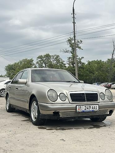 e63 212: Mercedes-Benz E-Class: 1997 г., 2 л, Автомат, Бензин, Седан — 2