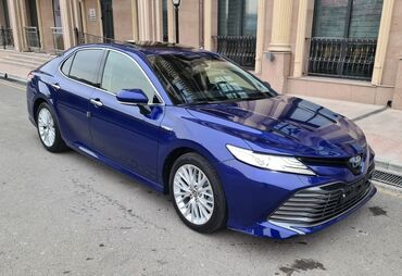 авто из кореи в наличии в бишкеке: Toyota Camry: 2018 г., 2.5 л, Автоматтык, Гибрид, Седан