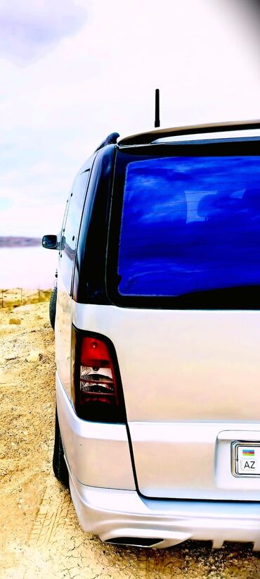 Mercedes-Benz: Mercedes-Benz Vito: 2.2 l | 2001 il Van/Minivan — 12