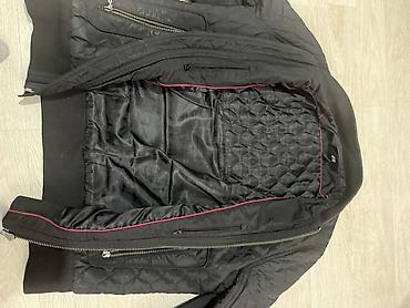 железо бу: Мужская куртка, M, H&M, Б/у, цвет - Черный, Самовывоз — 2