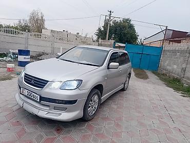 suzuki внедорожник: Mitsubishi Airtrek: 2001 г., Автомат, Универсал — 3