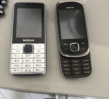 nokia 8800 4g: Nokia 1, rəng - Qara, Düyməli