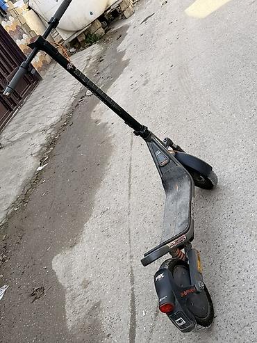 skateboard satışı: Satılır 1200 alınıb 3 aydır məndədi Pul lazım olduqundan satıram — 1