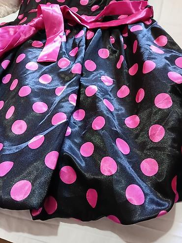 Haljine: Haljina na bretele sa tufnama - Model: koktel/retro stil, gornji deo — 4