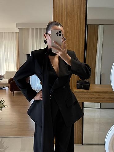 Kompleti: 🔥Ženski elegantni komplet – sako i široke pantalone
✅3600 din — 10