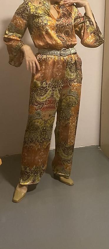 Gündəlik donlar: Qadın donları – 3 model 1) Boho naxışlı qısadön - Model: qısa, ətəyi — 45