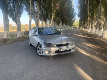 Toyota: Toyota Altezza: 2002 г., 2 л, Автомат, Бензин, Седан