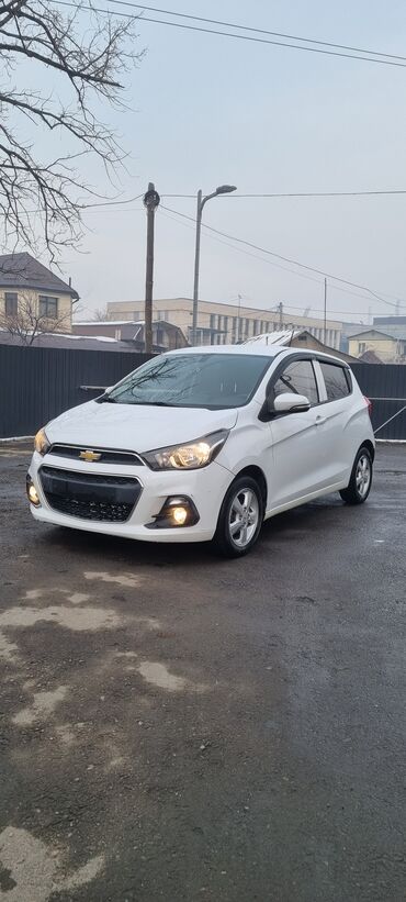 Chevrolet: Chevrolet Spark: 2016 г., 1 л, Автомат, Бензин, Хэтчбэк — 3
