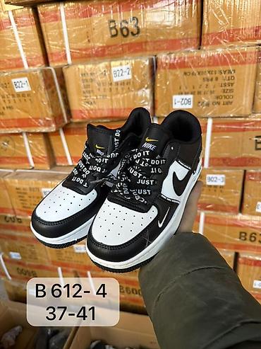 Кроссовки и спортивная обувь: СПЕШИТЕ ! СПЕШИТЕ ! СПЕШИТЕ ! Предприниматели и торговцы обувью at lalafo.kg — 54 Кроссовки и спортивная обувь: СПЕШИТЕ ! СПЕШИТЕ ! СПЕШИТЕ ! Предприниматели и торговцы обувью — 54