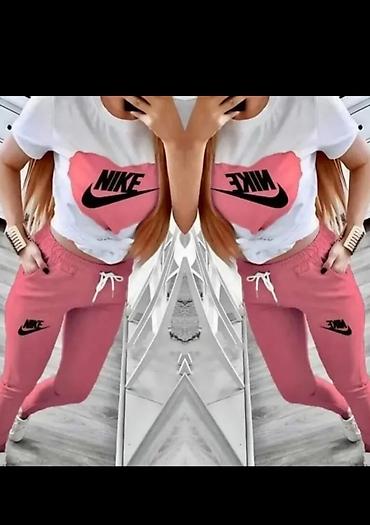 Gornji i donji deo: Ženski komplet – majica i donji deo trenerke S M L XL 2XL 3XL - — 5