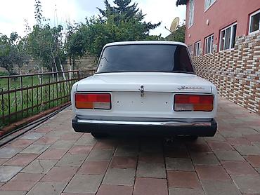 masin ucun breloklar: VAZ 2107, ağ rəng, sedan kuzov. Klassik arxa ötürücülü platforma və — 2