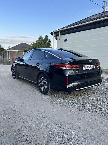кормашки для к5: Kia K5: 2019 г., 2 л, Автомат, Гибрид, Седан — 4