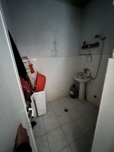 Həyət evləri və villaların satışı: Ev alinan kirayede olub ona görədə temir etmemisik alan adam öz — 14