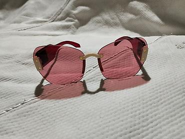 Eynəklər: Gün eynəyi, Gucci — 15