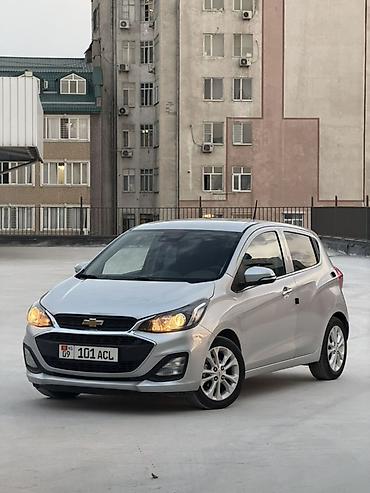 аренда авто джаз: Chevrolet Spark: 2019 г., 1 л, Бензин, Хэтчбэк — 3