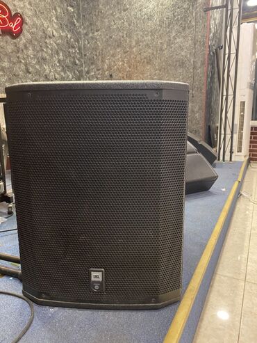 Dinamiklər və kolonkalar: JBL Kolonka, Növ - Akustik, rəng - Qara — 17