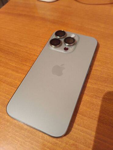 Apple iPhone: IPhone 15 Pro, Б/у, 256 ГБ, Natural Titanium, Кабель, Коробка, 90 %