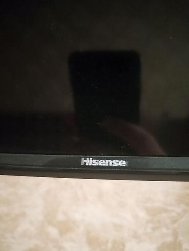 televizor hisense: Hisense televizor Divara quraşdırılmış, qara çərçivəli Hisense — 1