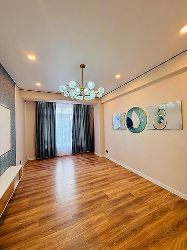 Продажа квартир: 1 комната, 41 м², Джал мкр (в т.ч. Верхний, Нижний, Средний) Элитка, 3 этаж, Дизайнерский ремонт at lalafo.kg — 10 Продажа квартир: 1 комната, 41 м², Джал мкр (в т.ч. Верхний, Нижний, Средний) Элитка, 3 этаж, Дизайнерский ремонт — 10