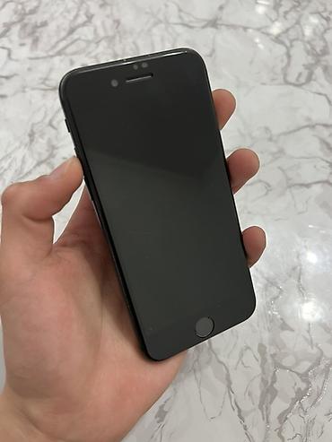 Apple iPhone: IPhone SE 2020, 64 ГБ, Черный, Чехол, 74 % — 8