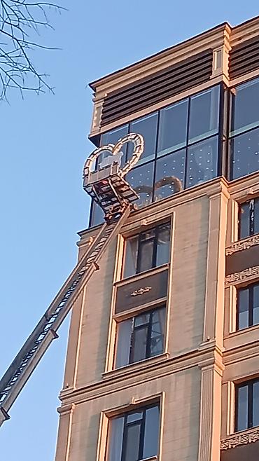 7a fe: Услуги автолифта Автовышка Кран фасадного подъёмника/автолестницы для — 1