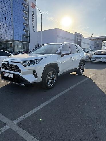 Унаа: Toyota RAV4: 2020 г., 2.5 л, Гибрид, Кроссовер — 4