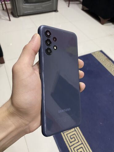 телефоны fly 4: Samsung Galaxy A13, 32 ГБ, цвет - Серый, Отпечаток пальца