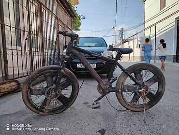 Velosipedlər: İşlənmiş Şəhər velosipedi Adidas, 26", sürətlərin sayı: 21, Ödənişli çatdırılma, Rayonlara çatdırılma, Ünvandan götürmə — 1