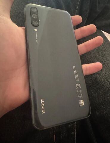 Xiaomi: Xiaomi Mi A3, 64 GB, rəng - Boz, 
 İki sim kartlı