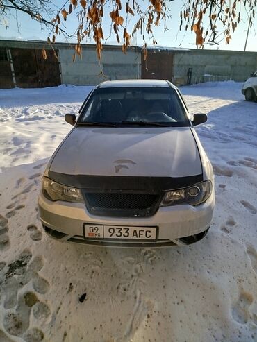 Daewoo: Daewoo Nexia: 2011 г., 1.6 л, Механика, Бензин, Седан